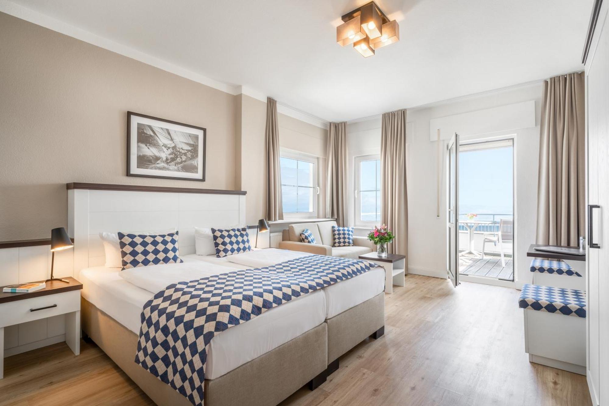 Hotel Strandschloesschen Любек Экстерьер фото