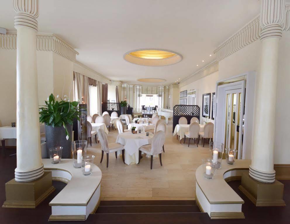 Hotel Strandschloesschen Любек Экстерьер фото
